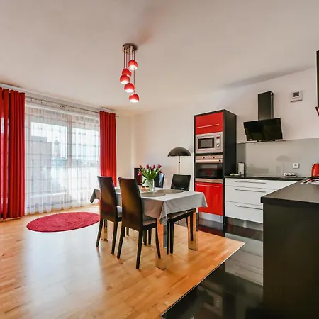 Neapol Parking Gratis Moxy Te&am Cracow * Kraków