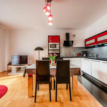 Neapol Parking Gratis Moxy Te&am Cracow Lejlighed